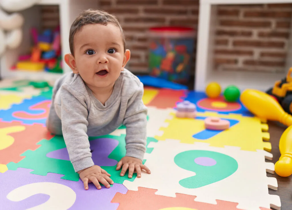 atraso no desenvolvimento infantil